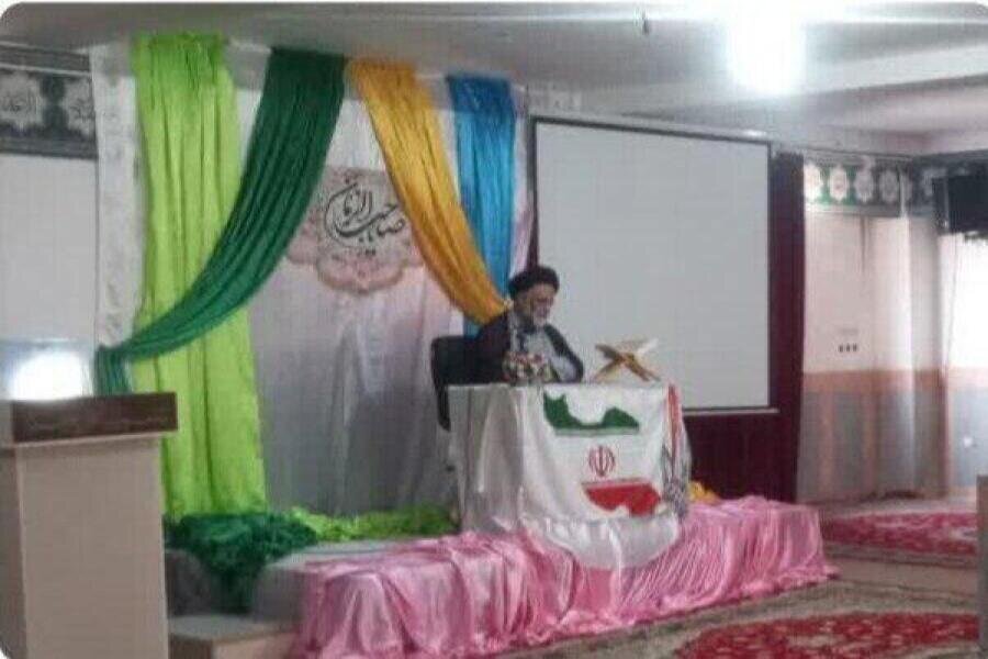 رسالت زن امروز، تداوم مسیر بانوان عاشورایی در عرصه جهاد و تبیین است