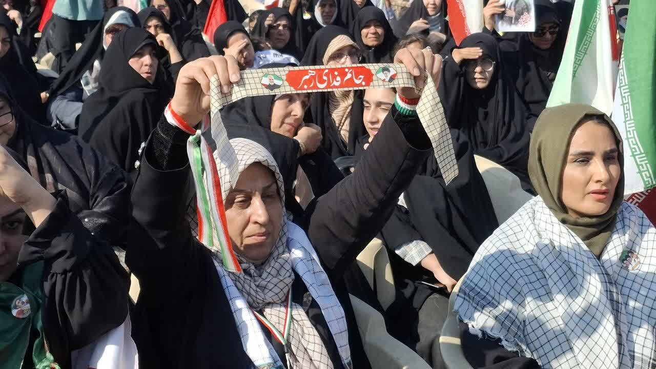 اجتماع پرشور چندین هزار نفری جانفدایان شهرستان کاشان برگزارشد