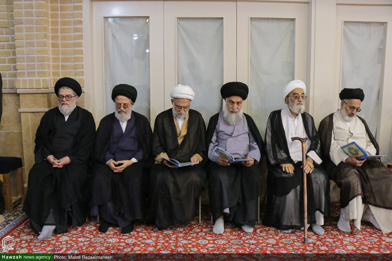 تصاویر/ بزرگداشت آیت‌الله العظمی شبیری زنجانی(ره) از سوی بیت آیت‌الله العظمی گلپایگانی(ره)