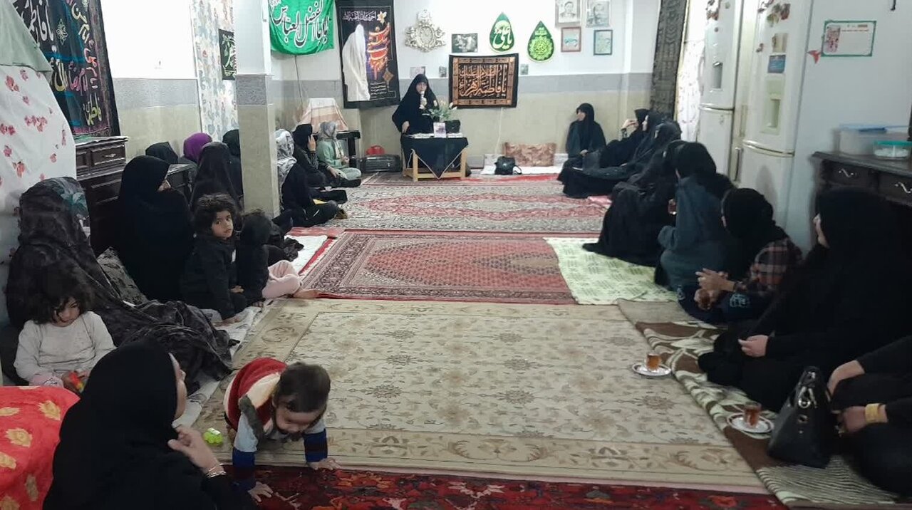 اعزام بانوان مبلغه جهادی به ۸ روستای استان قم
