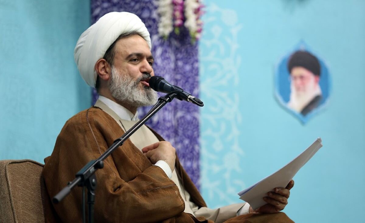 ایجاد شبهه و پخش شایعه نخستین گام دشمن در ایجاد فتنه است/ ۹ مرحله جهاد تبیین در خطبه حضرت زهرا(س)