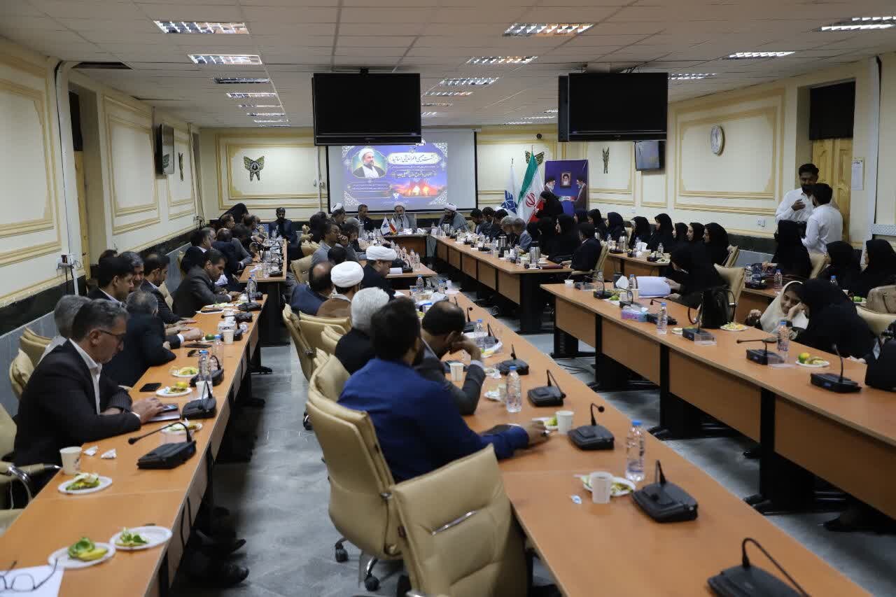 دانشگاه باید دانشجوی تراز انقلاب اسلامی تربیت کند