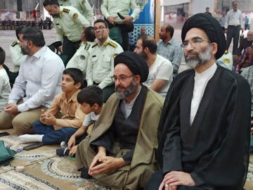 تصاویر/ نمازعبادی سیاسی جمعه کاشان