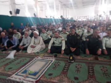تصاویر/ اقامه نماز عبادی سیاسی جمعه در ساوه