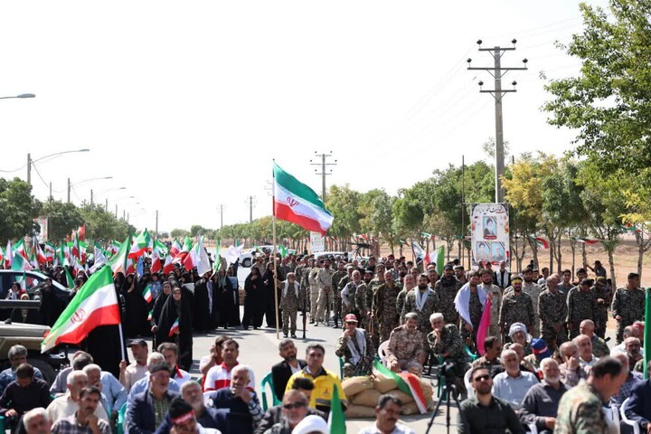 تصاویر / برگزاری رزمایش «جان‌فدایان ولایت» در شهر قهاوند