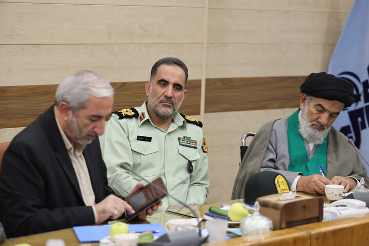 برپایی تجمعات شبانه