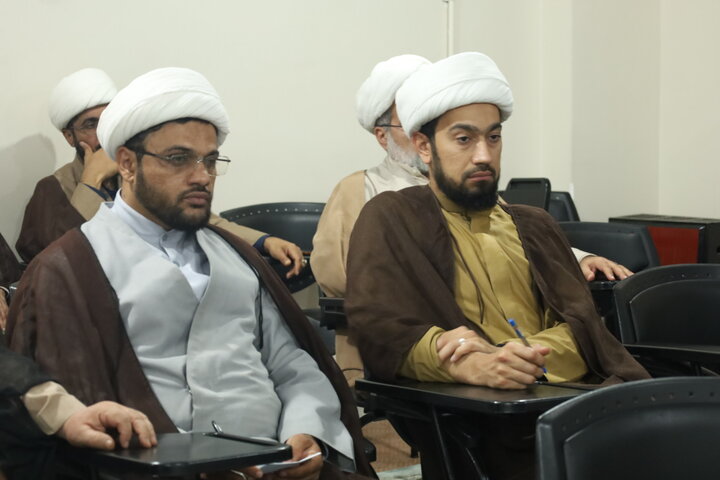 تصاویر/ دیدار مدیران مدارس علمیه هرمزگان با معاونت صیانت حوزه‌های علمیه