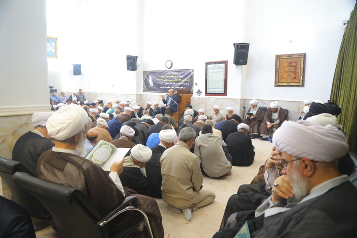 تصاویر/ مراسم بزرگداشت آیت الله العظمی شبیری زنجانی توسط آیت الله العظمی نوری همدانی