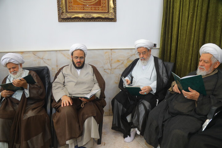 تصاویر/ مراسم بزرگداشت آیت الله العظمی شبیری زنجانی توسط آیت الله العظمی نوری همدانی