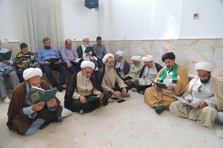 تصاویر/ مراسم بزرگداشت آیت الله العظمی شبیری زنجانی توسط آیت الله العظمی نوری همدانی