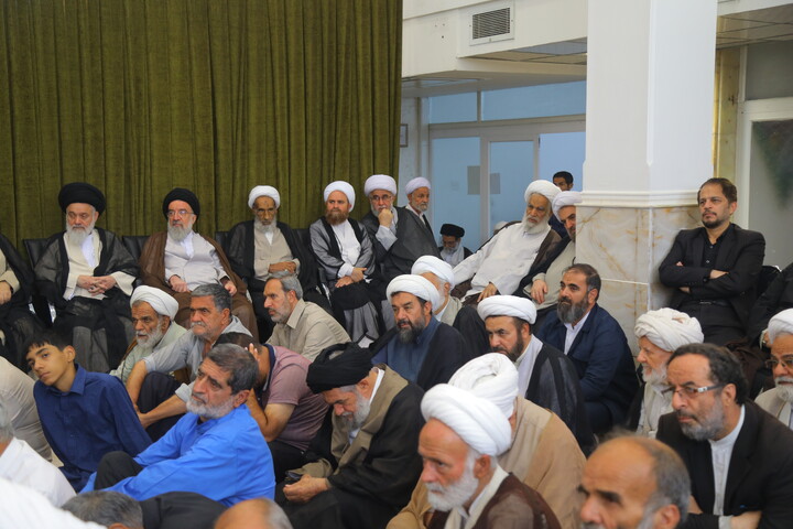 تصاویر/ مراسم بزرگداشت آیت الله العظمی شبیری زنجانی توسط آیت الله العظمی نوری همدانی