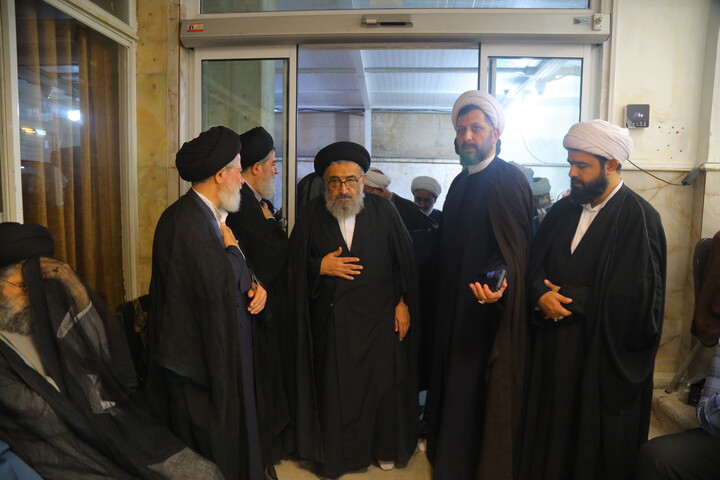 تصاویر/ مراسم بزرگداشت آیت الله العظمی شبیری زنجانی توسط آیت الله العظمی نوری همدانی