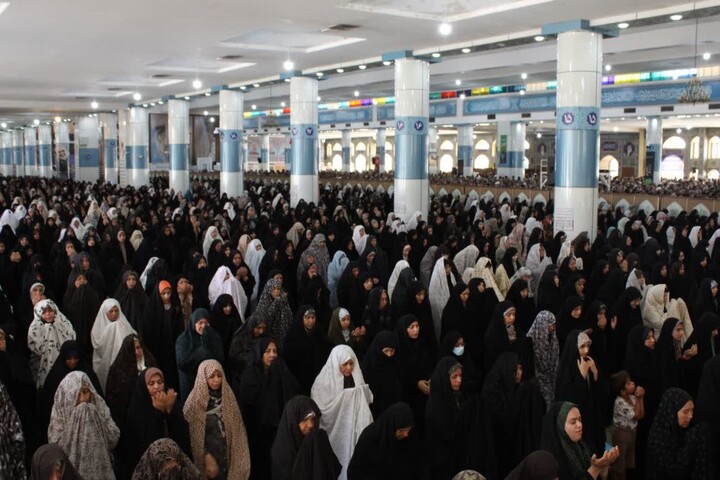 تصاویر/ اقامه نمازجمعه شهر کرمان