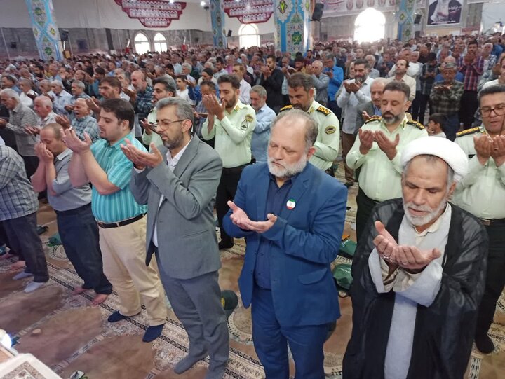 تصاویر/ نمازعبادی سیاسی جمعه کاشان