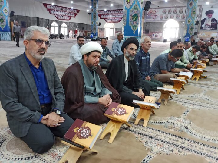 تصاویر/ نمازعبادی سیاسی جمعه کاشان