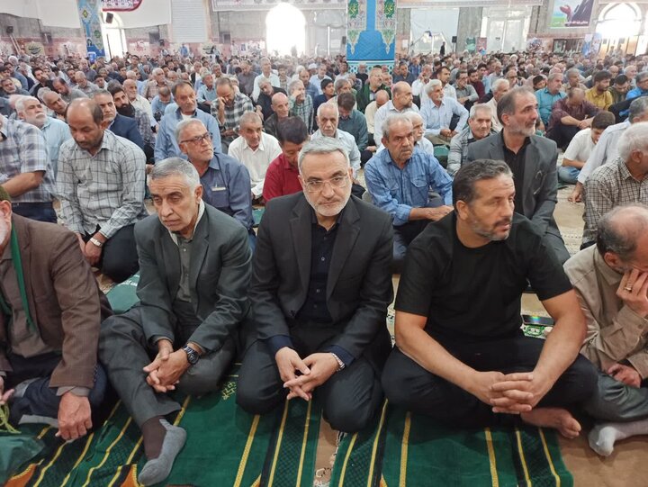 تصاویر/ نمازعبادی سیاسی جمعه کاشان