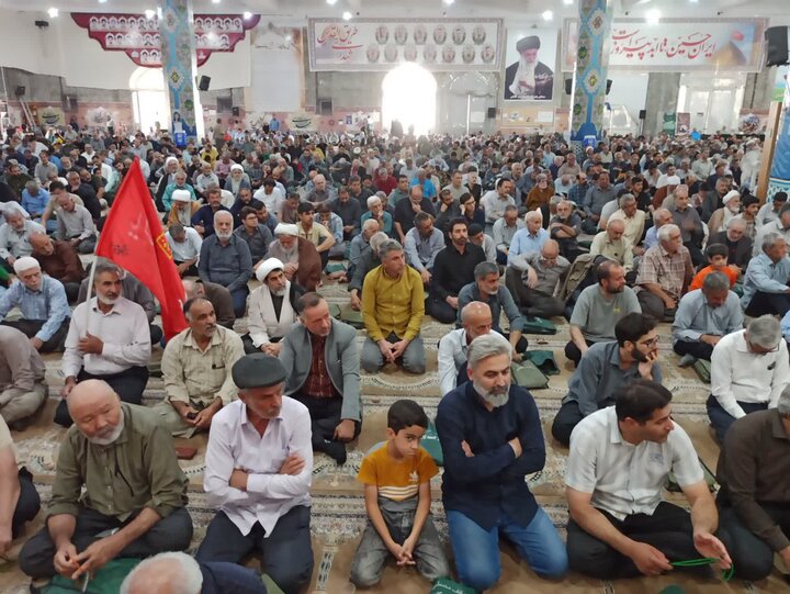 تصاویر/ نمازعبادی سیاسی جمعه کاشان