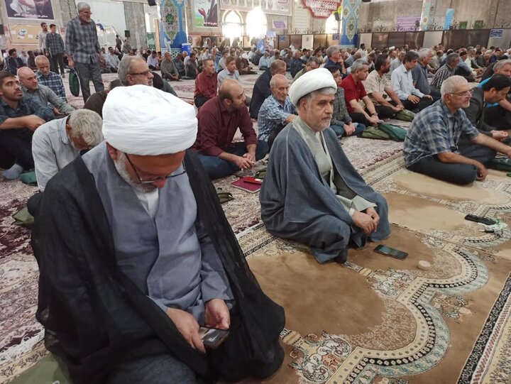 تصاویر/ نمازعبادی سیاسی جمعه کاشان