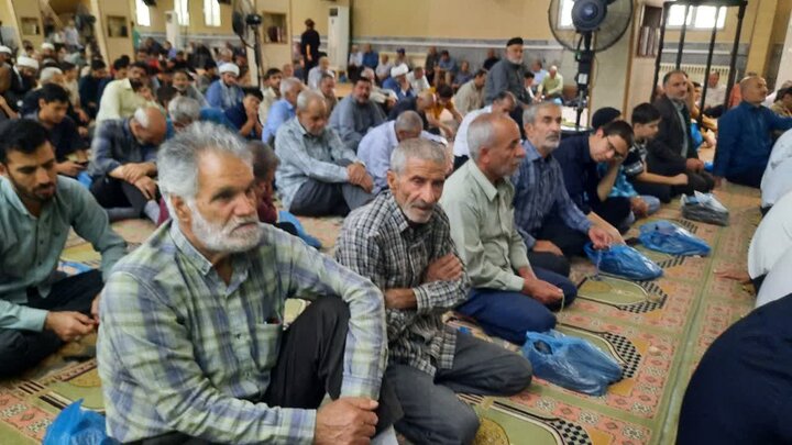 تصاویر/اقامه نماز عبادی سیاسی جمعه در خمین