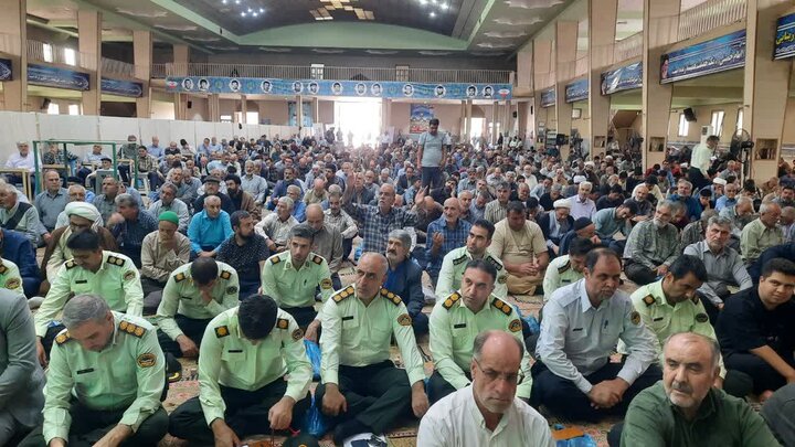 تصاویر/اقامه نماز عبادی سیاسی جمعه در خمین