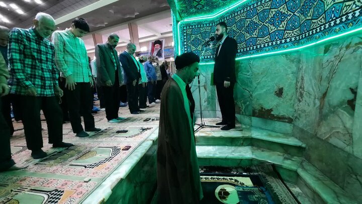 تصاویر/اقامه نماز عبادی سیاسی جمعه در خمین