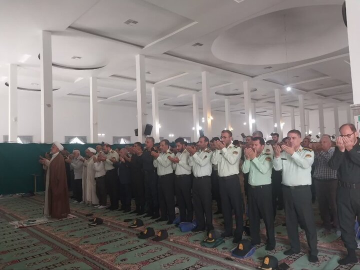 تصاویر/اقامه نماز عبادی سیاسی جمعه در ساوه
