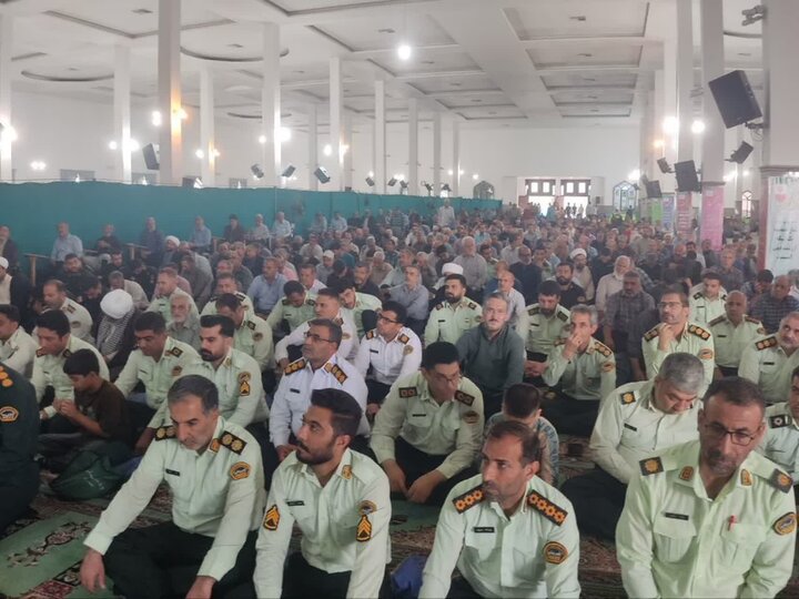 تصاویر/اقامه نماز عبادی سیاسی جمعه در ساوه