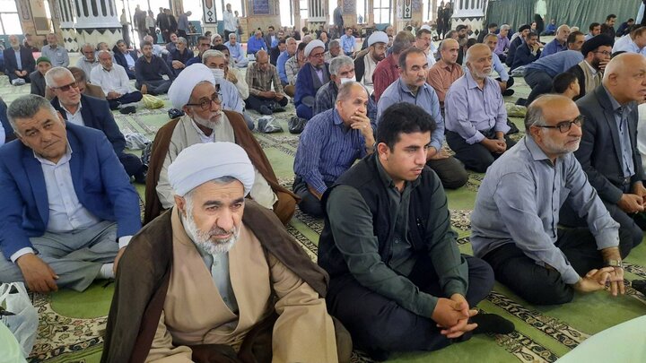 تصاویر/ نماز عبادی سیاسی جمعه در شهرکرد