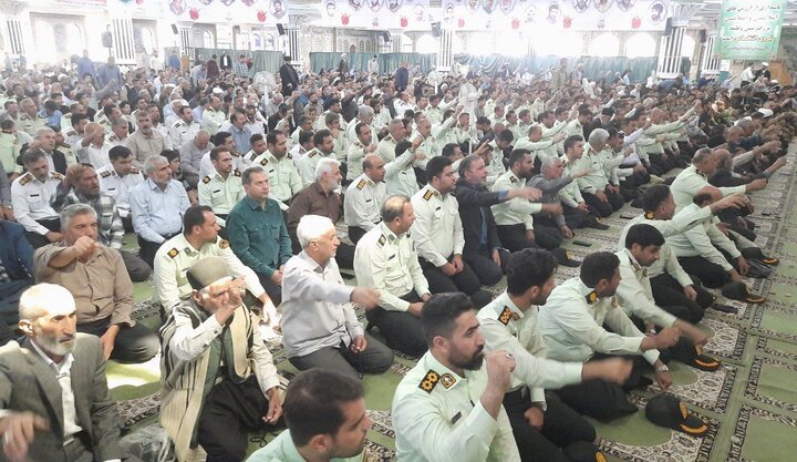تصاویر/ نماز عبادی سیاسی جمعه در شهرکرد