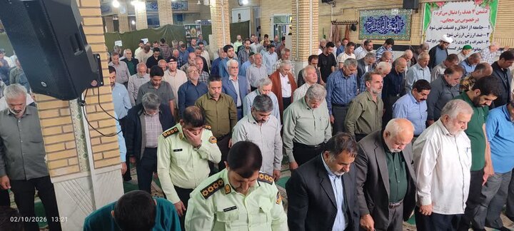 تصاویر/اقامه نماز عبادی سیاسی جمعه در زرندیه