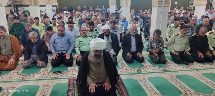 تصاویر/اقامه نماز عبادی سیاسی جمعه در زرندیه