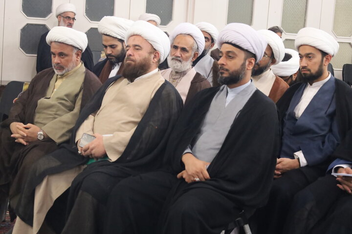 تصاویر/ دیدار مدیران مدارس علمیه استان هرمزگان با حضرت آیت‌الله العظمی فاضل لنکرانی
