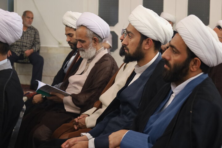 تصاویر/ دیدار مدیران مدارس علمیه استان هرمزگان با حضرت آیت‌الله العظمی فاضل لنکرانی