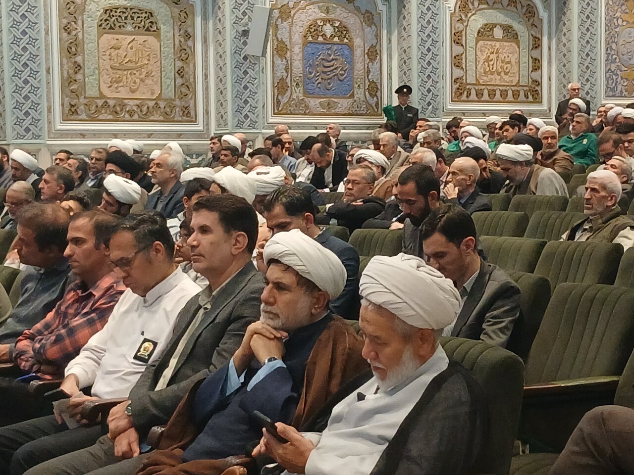 سی و سومین اجلاس سراسری نماز در مشهد