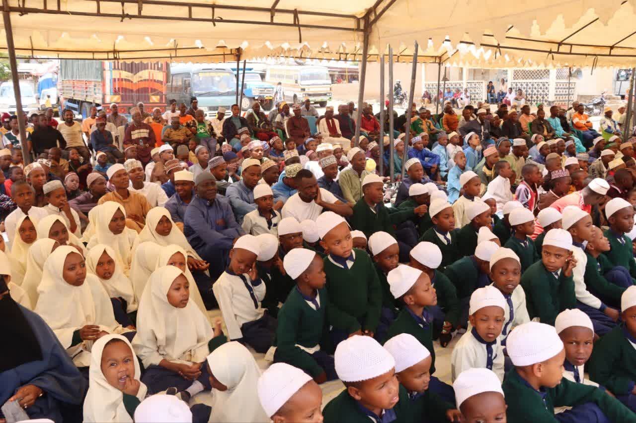 Kondoa Yatikisa kwa Sherehe za Maulidi ya Mtume Muhammad (s.a.w.w.), Viongozi na Waumini Wakutana Katika Kumbukumbu ya Kuzaliwa Mbora wa Viumbe