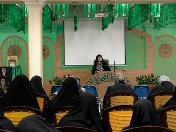 آغاز سال تحصیلی جدید مدرسه علمیه الزهراء(س) همدان با تأکید بر رسالت اجتماعی طلاب