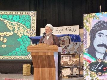 شهدای کارگر و اصناف از مظلوم‌ترین شهدای دوران دفاع مقدس هستند