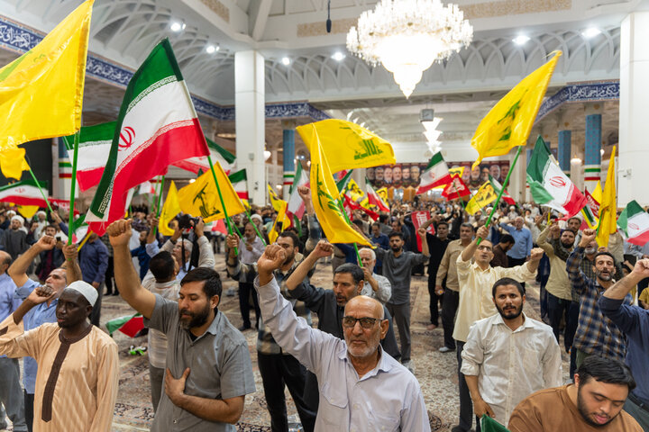 مراسم با شکوه بزرگداشت مجاهد کبیر شهید سید حسن نصرالله در حرم بانوی کرامت