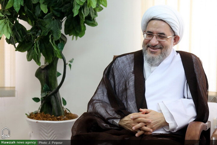 آیت‌الله محسن اراکی