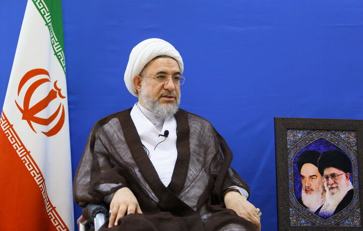 آیت‌الله محسن اراکی