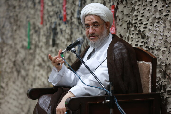 آیت‌الله محسن اراکی