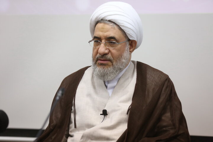 آیت‌الله محسن اراکی