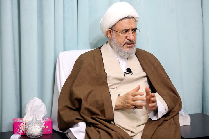 آیت‌الله محسن اراکی