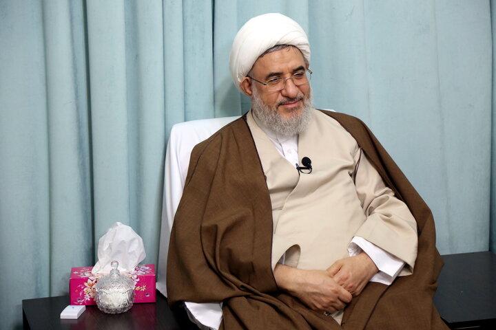 آیت‌الله محسن اراکی