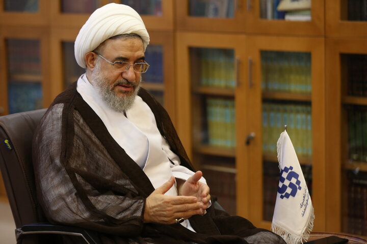 آیت‌الله محسن اراکی