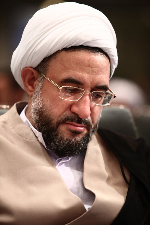 آیت‌الله محسن اراکی