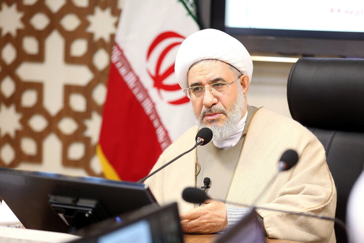 آیت‌الله محسن اراکی