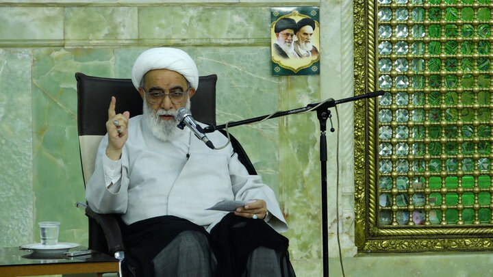 آیت‌الله‌ محمدمهدی شب‌زنده‌دار