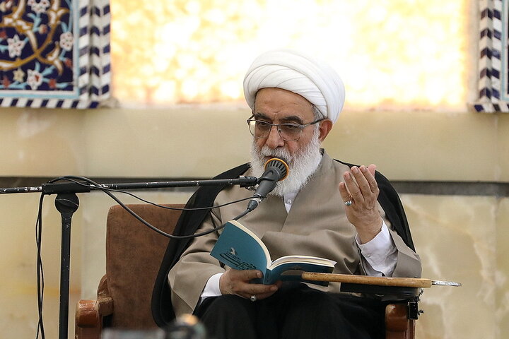 آیت‌الله‌ محمدمهدی شب‌زنده‌دار