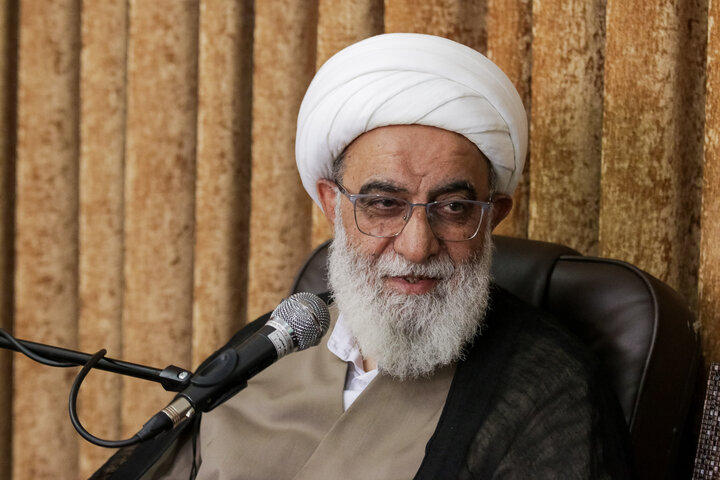 آیت‌الله‌ محمدمهدی شب‌زنده‌دار